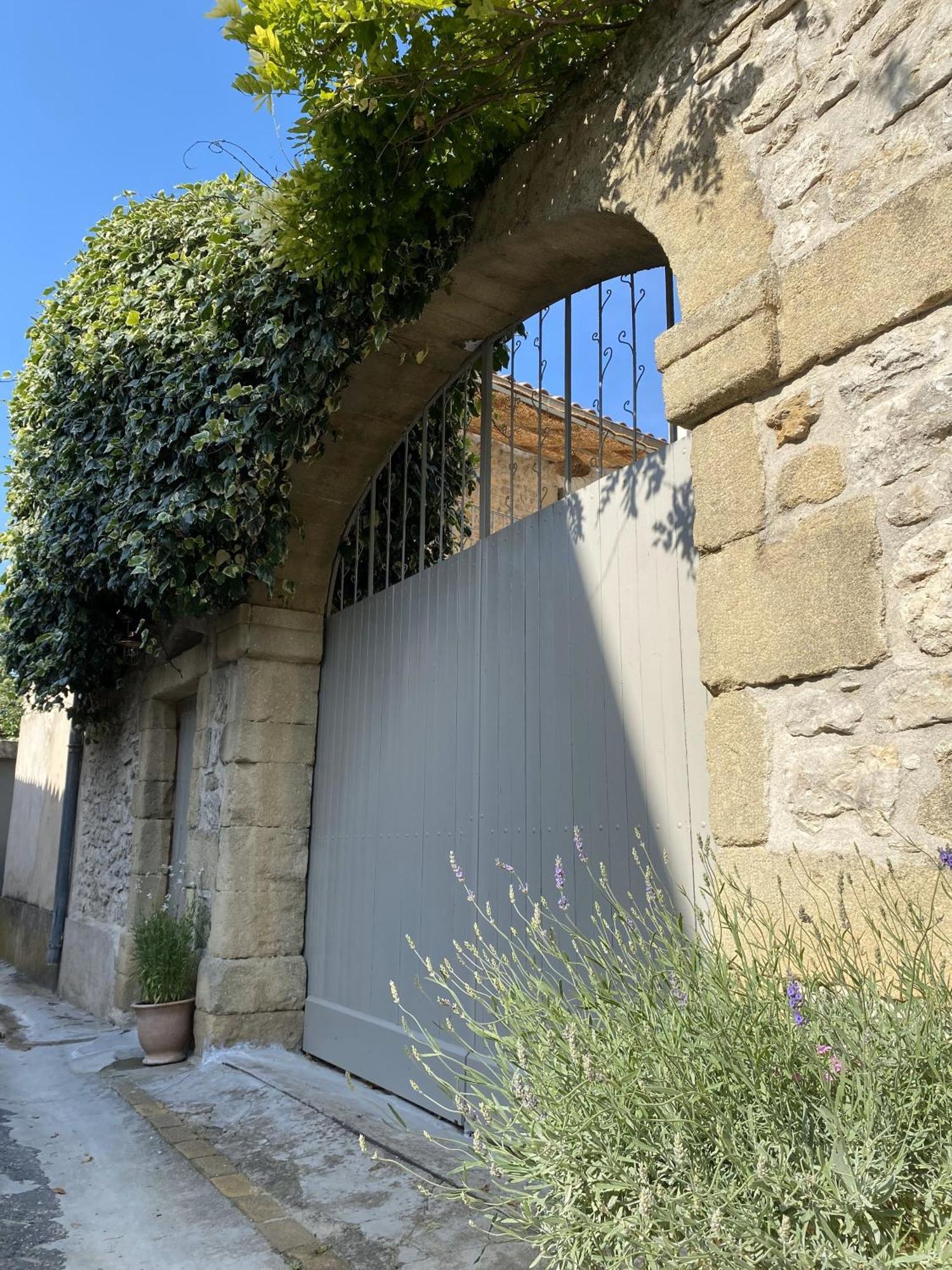 La Dame Jeanne Bed & Breakfast Fontanes  Luaran gambar