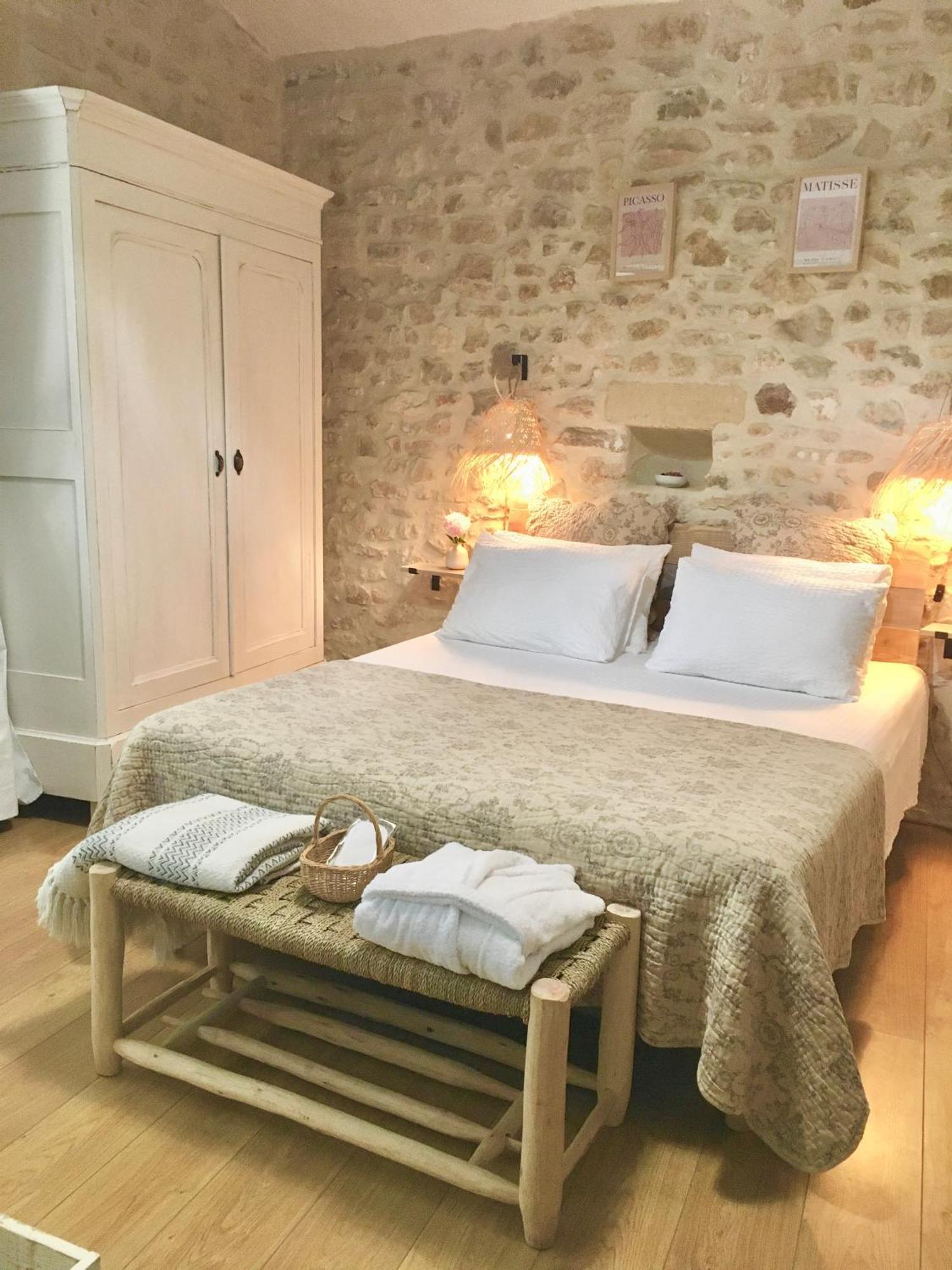 La Dame Jeanne Bed & Breakfast Fontanes  Luaran gambar